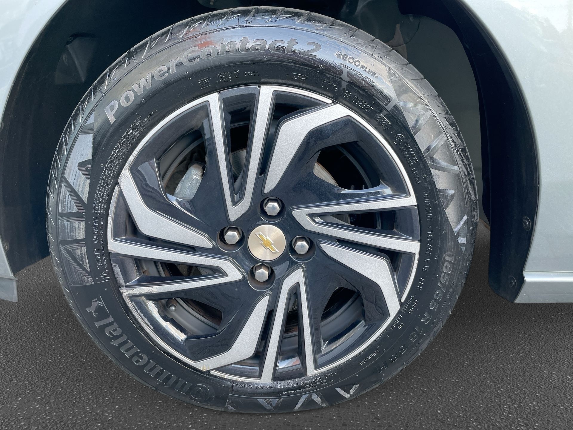 GM - Chevrolet-ONIX-ONIX HATCH LT 1.0 12V TB Flex 5p Aut.