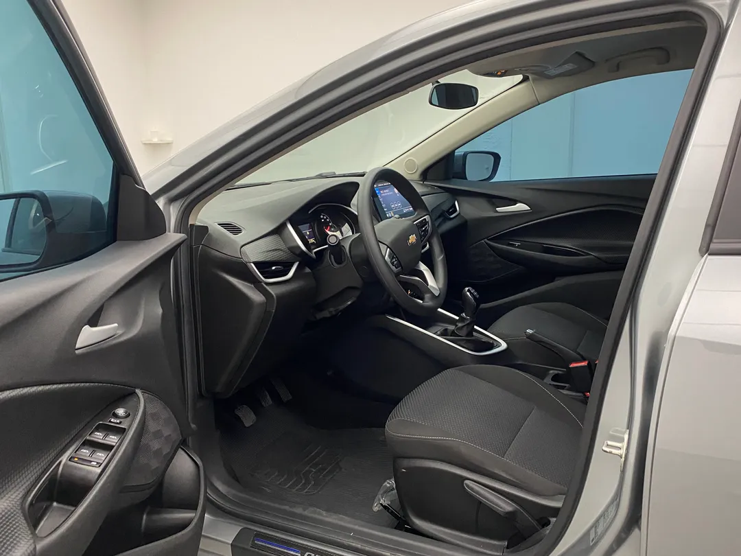 GM - Chevrolet-ONIX-ONIX HATCH LT 1.0 12V TB Flex 5p Mec.