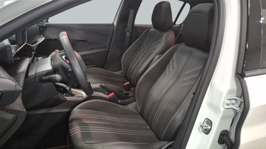 Peugeot-208-1.0 TURBO 200 FLEX GT CVT