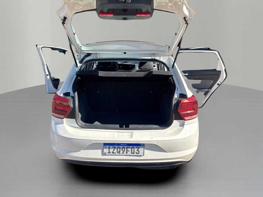 Volkswagen-POLO-1.0 200 TSI HIGHLINE AUTOMÁTICO