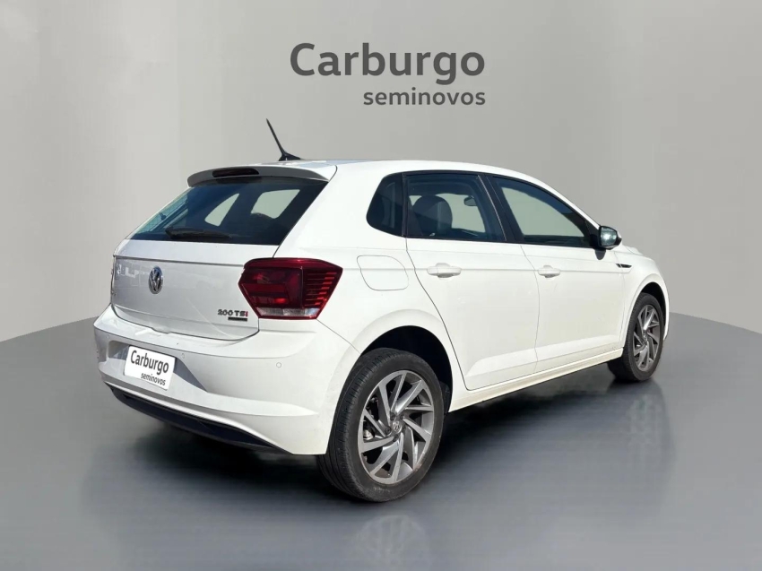 Volkswagen-POLO-1.0 200 TSI HIGHLINE AUTOMÁTICO