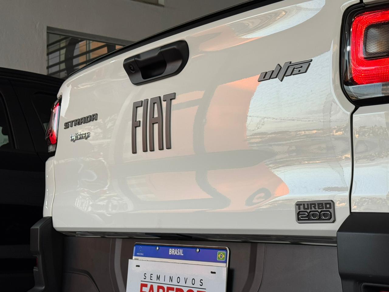 Fiat-STRADA-Strada Ultra 1.0 Flex Turbo CD Aut.