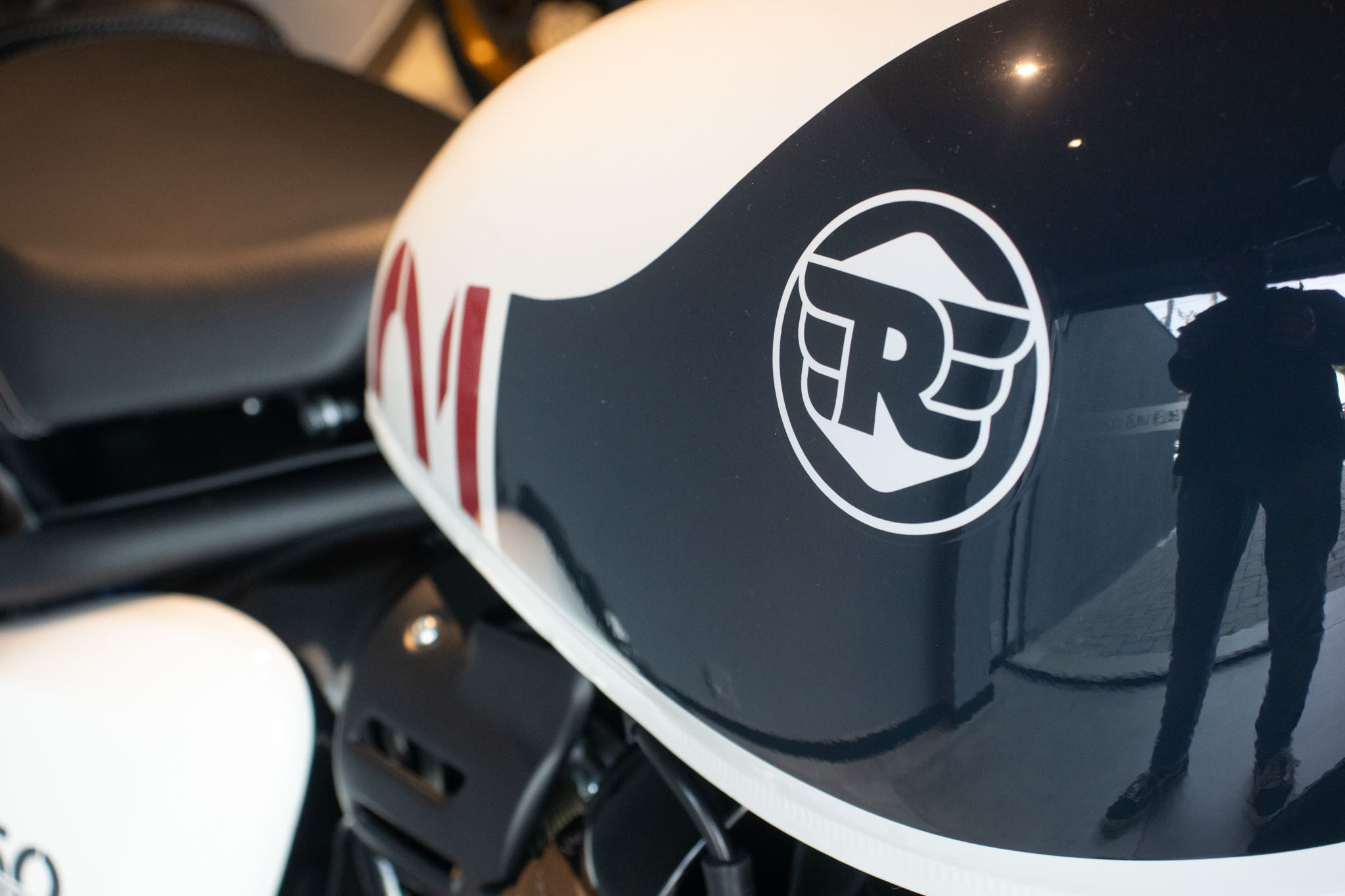 Royal Enfield-Shotgun-Shotgun 650cc ABS