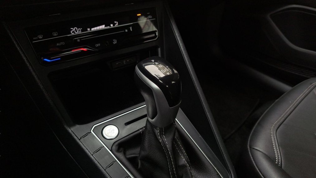 Volkswagen-VIRTUS-1.4 250 TSI EXCLUSIVE AUTOMÁTICO