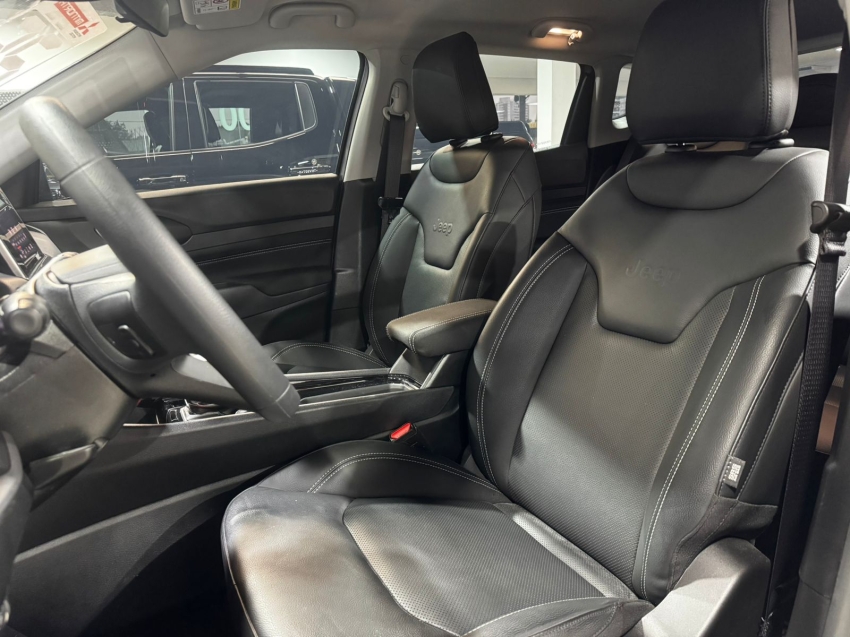 Jeep-COMPASS-1.3 T270 TURBO FLEX SPORT AT6