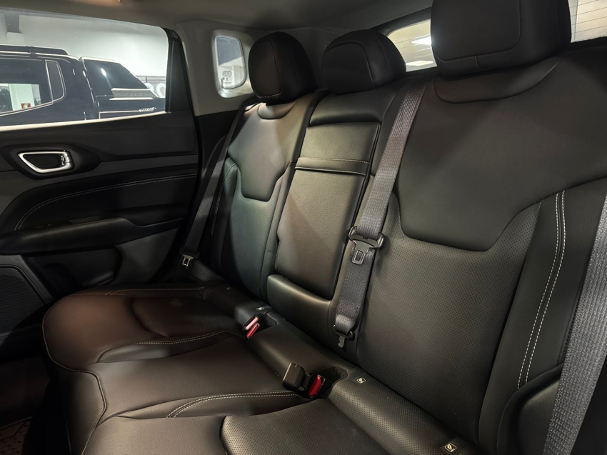 Jeep-COMPASS-1.3 T270 TURBO FLEX SPORT AT6