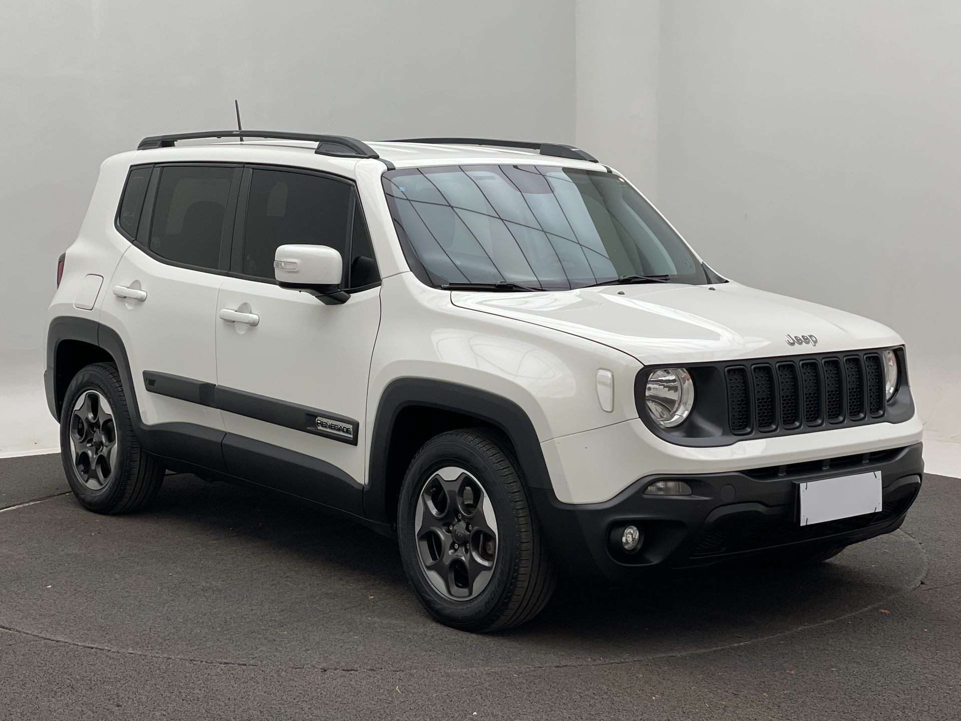 Jeep-RENEGADE-Renegade 1.8 4x2 Flex 16V Aut.