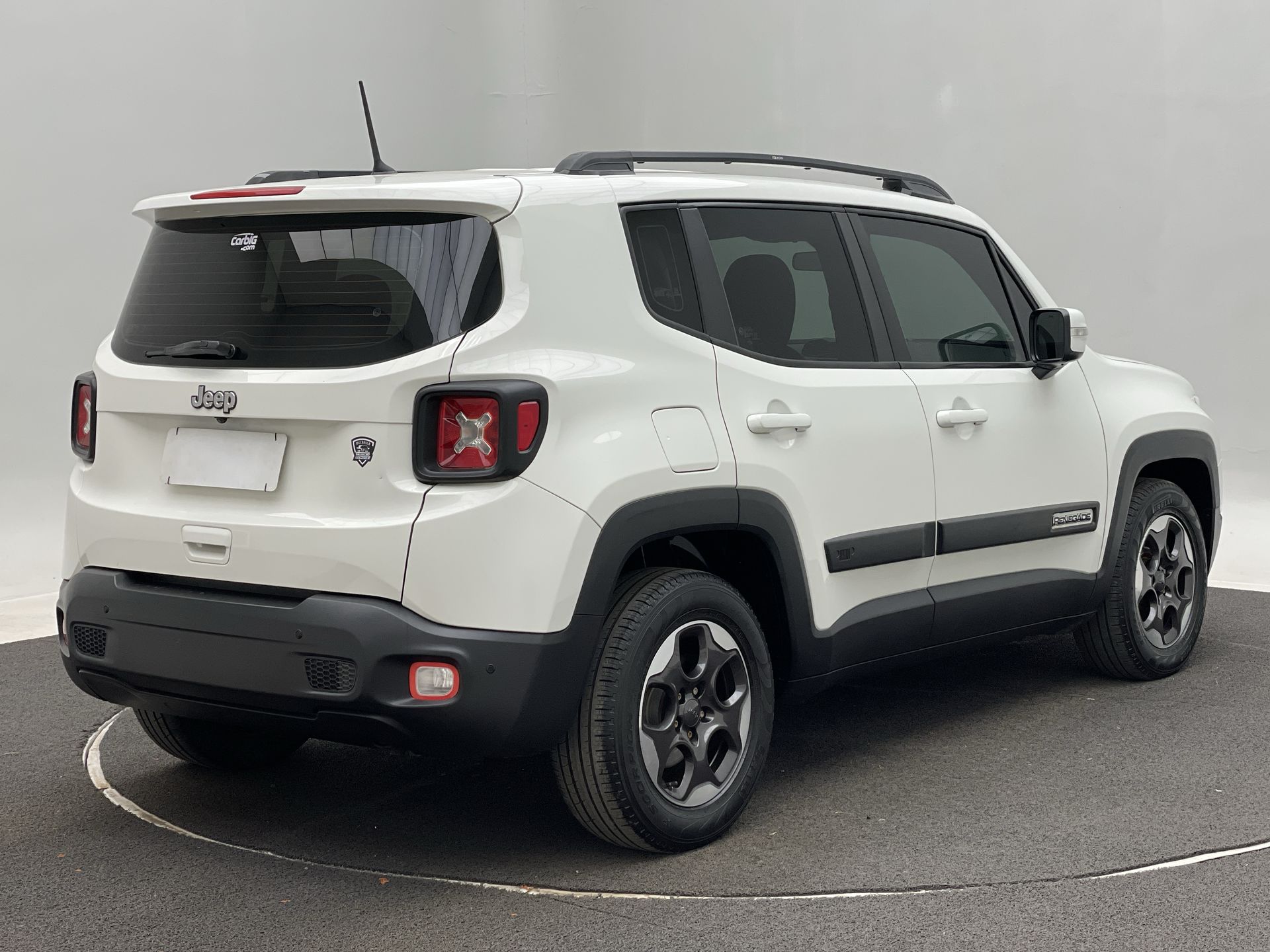 Renegade 1.8 4x2 Flex 16V Aut.