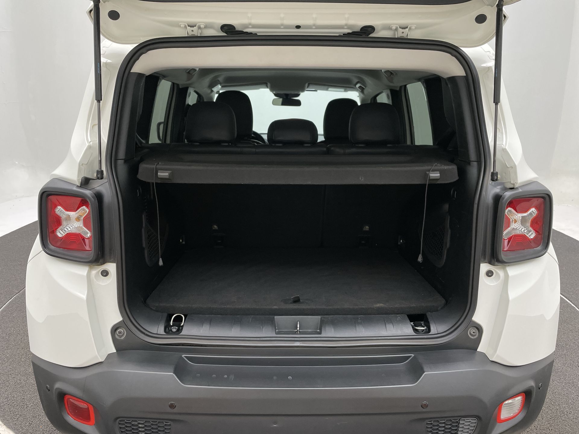 Jeep-RENEGADE-Renegade 1.8 4x2 Flex 16V Aut.