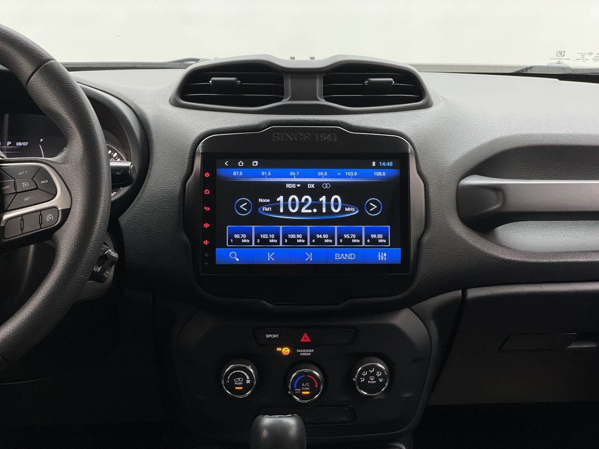 Jeep-RENEGADE-Renegade 1.8 4x2 Flex 16V Aut.