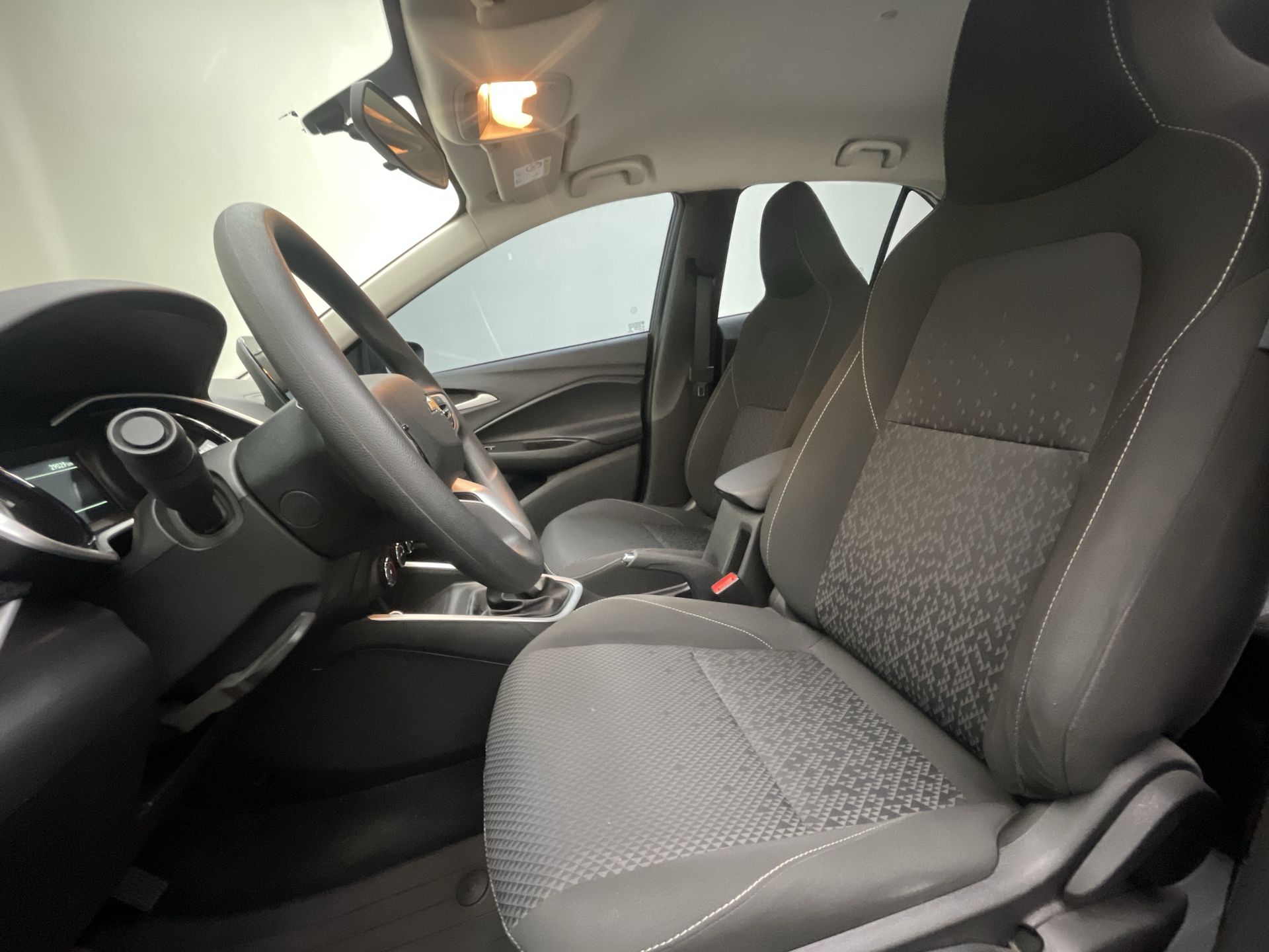 ONIX HATCH LTZ 1.0 12V TB Flex 5p Mec.