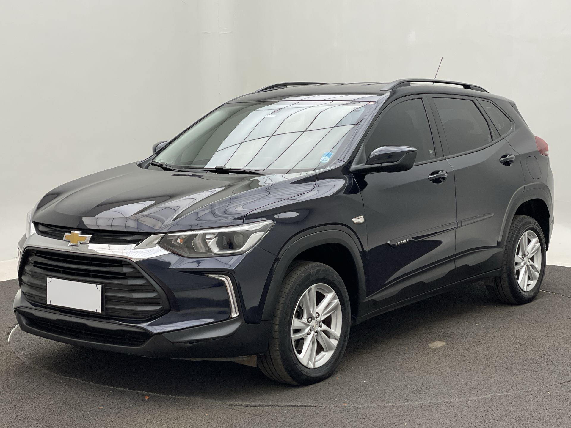 TRACKER LT 1.0 Turbo 12V Flex Aut.