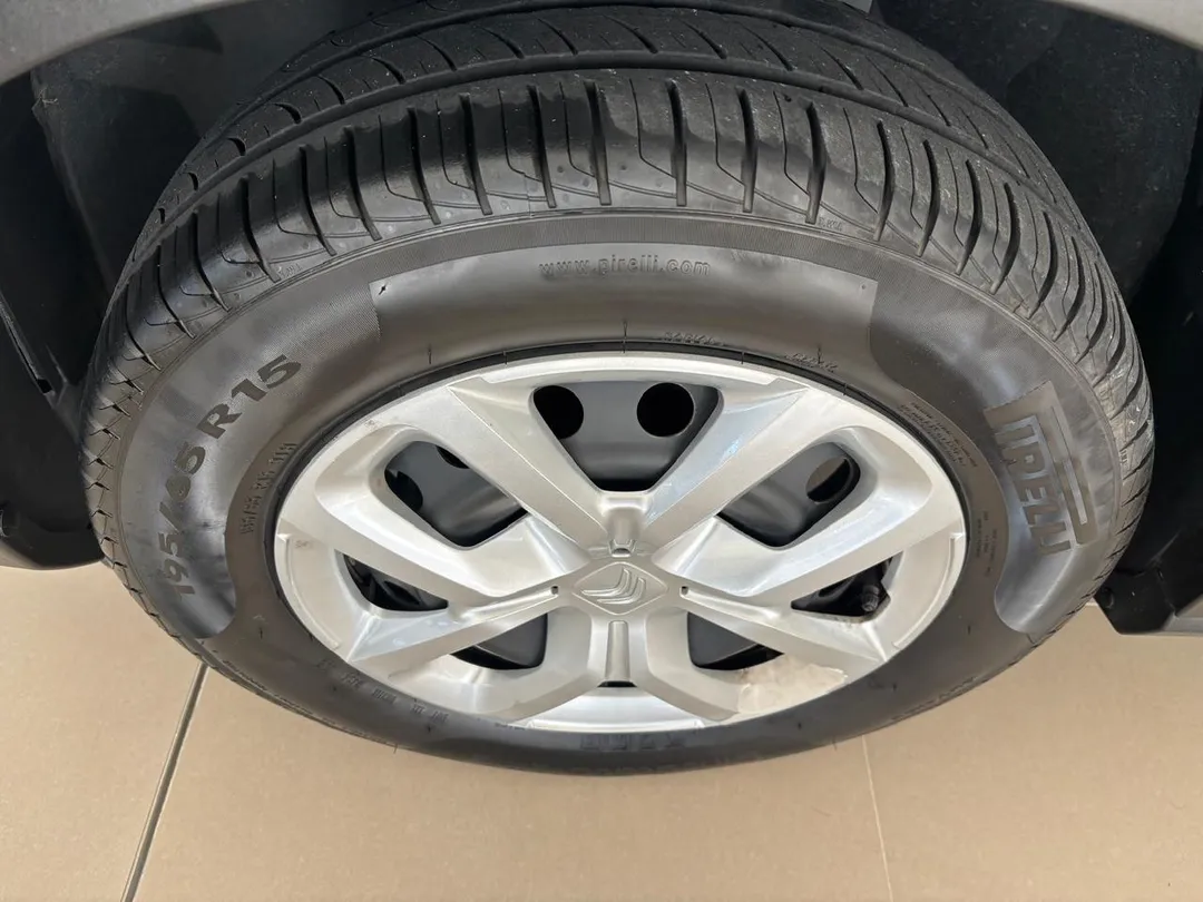 Citroën-C3-C3 Live 1.0 Flex 6V 5p Mec.