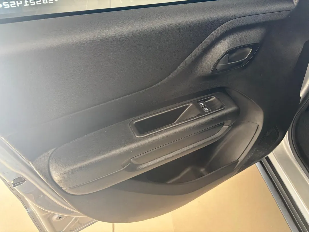 Citroën-C3-C3 Live 1.0 Flex 6V 5p Mec.