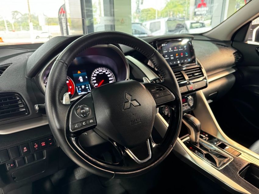 Mitsubishi-ECLIPSE CROSS-1.5 MIVEC TURBO GASOLINA HPE CVT