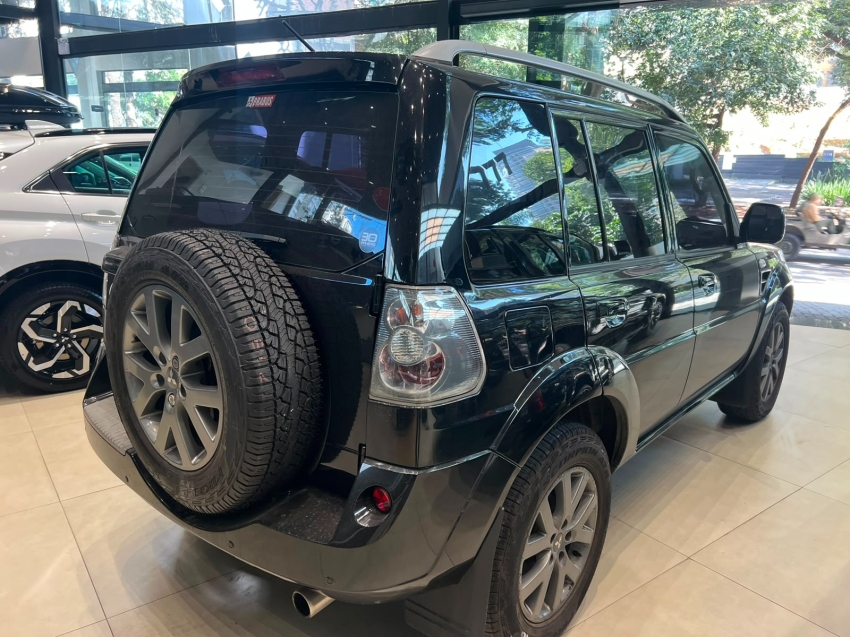 Mitsubishi-PAJERO TR4-2.0 4X2 16V 140CV FLEX 4P AUTOMÁTICO