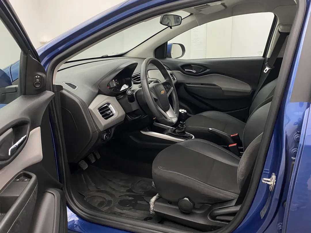 GM - Chevrolet-ONIX-ONIX HATCH LT 1.4 8V FlexPower 5p Mec.