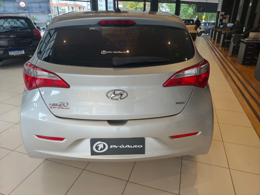 Hyundai-HB20-1.0 COMFORT 12V FLEX 4P MANUAL