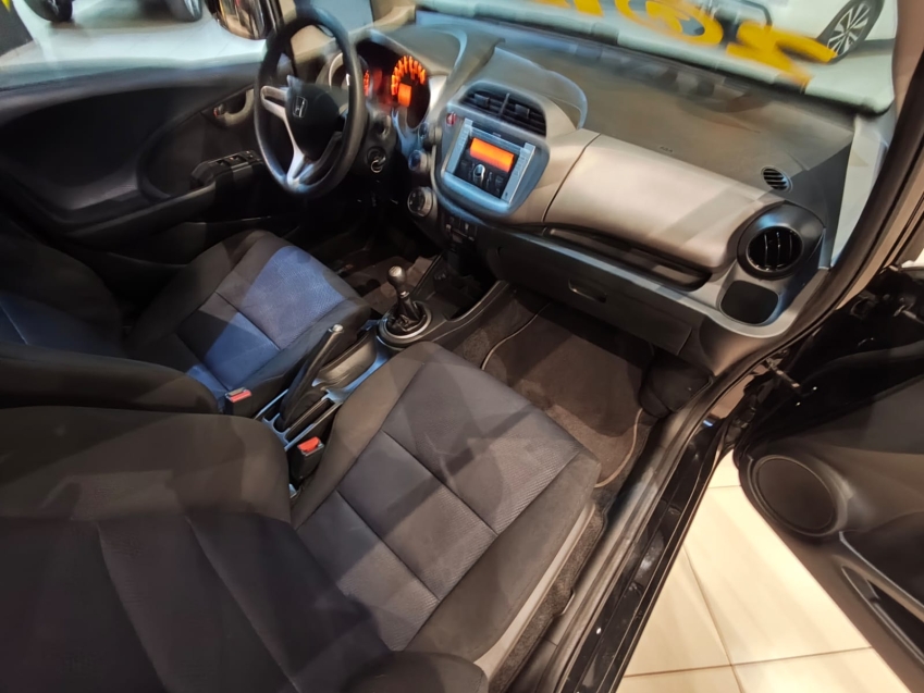 Honda-FIT-1.4 LX 16V FLEX 4P MANUAL