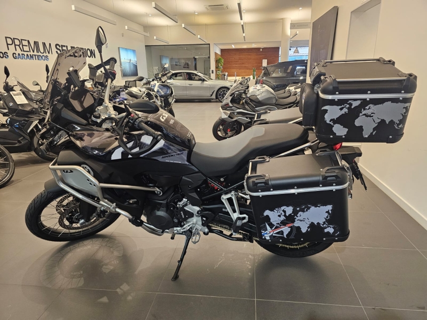 BMW Motorrad-F 900 GS-ADVENTURE