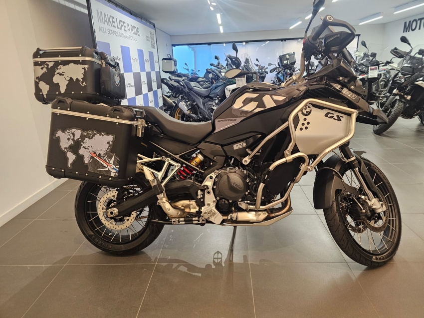 BMW Motorrad-F 900 GS-ADVENTURE