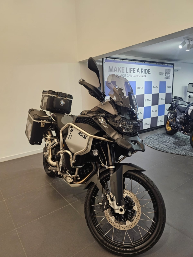 BMW Motorrad-F 900 GS-ADVENTURE