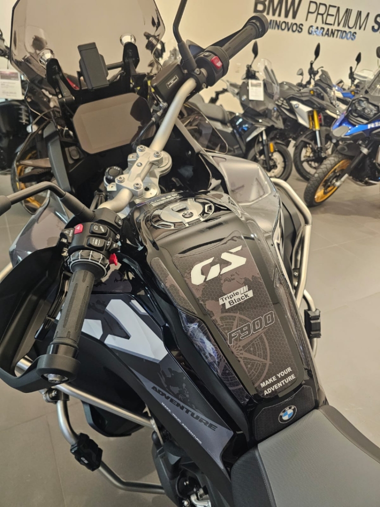 BMW Motorrad-F 900 GS-ADVENTURE