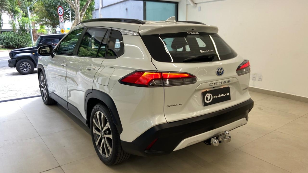 Toyota-COROLLA CROSS-1.8 VVT-I HYBRID FLEX XRV CVT