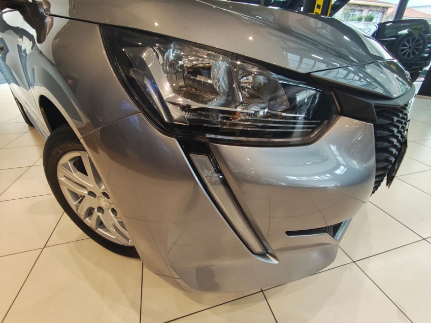 Peugeot-208-1.6 16V FLEX ACTIVE AT6
