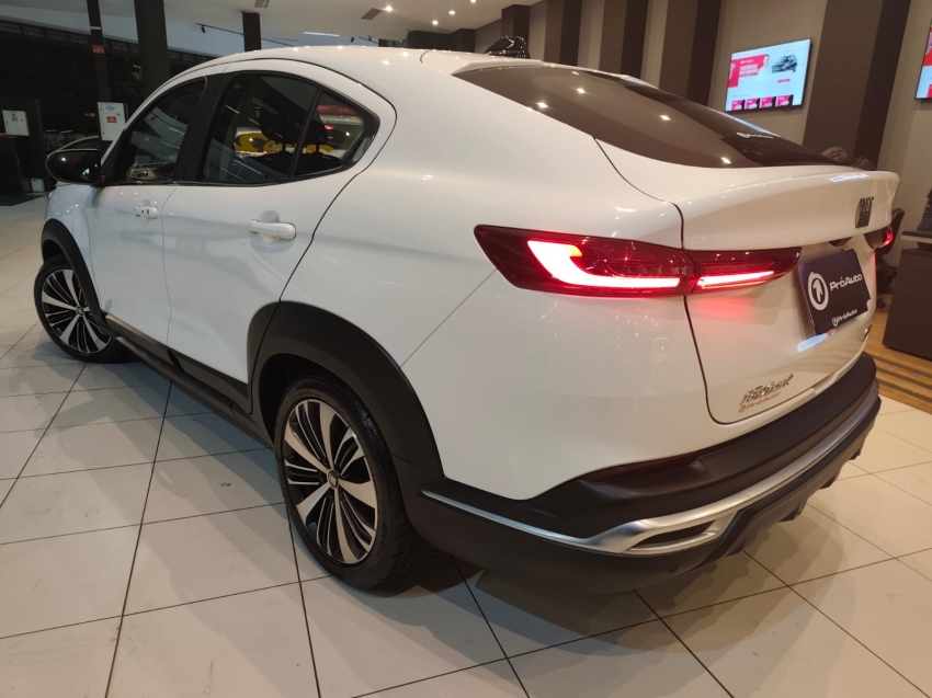 Fiat-FASTBACK-1.0 TURBO 200 FLEX AUDACE CVT