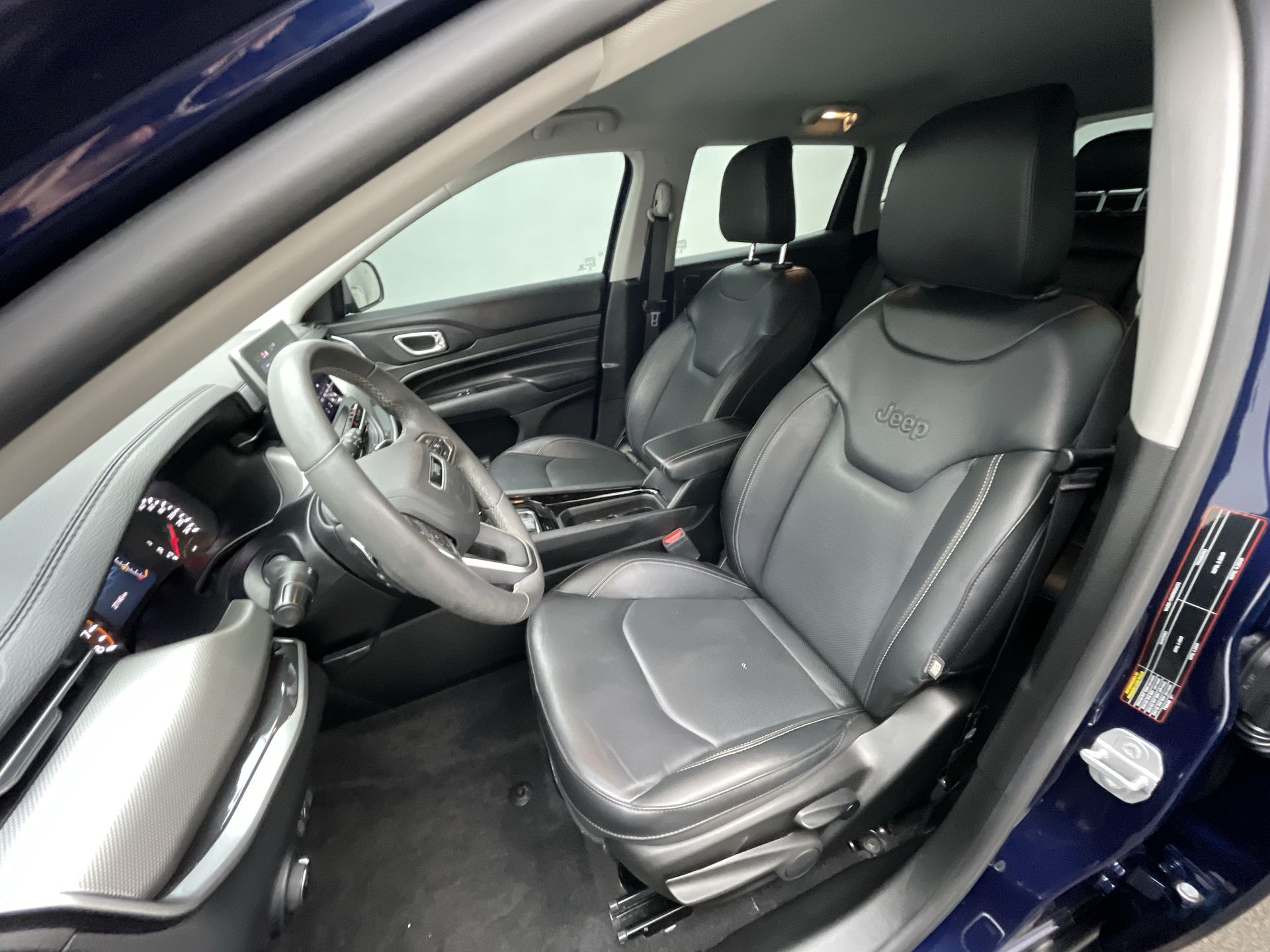 Jeep-COMPASS-COMPASS LONG. T270 1.3 TB 4x2 Flex Aut.