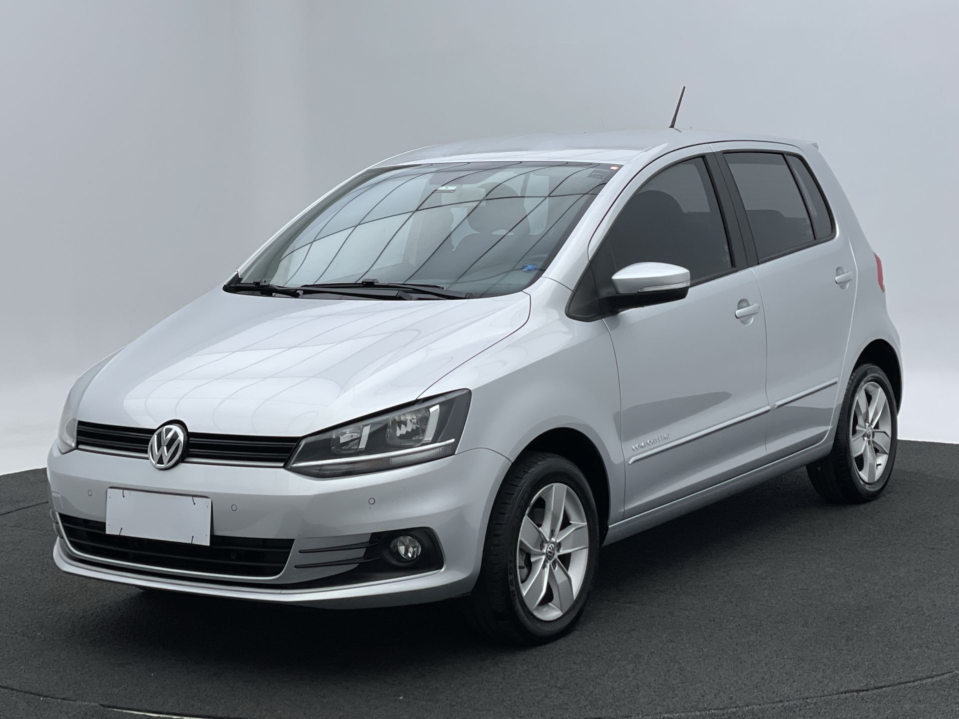 Volkswagen-Fox-Fox Comfortline 1.6 Flex 8V 5p