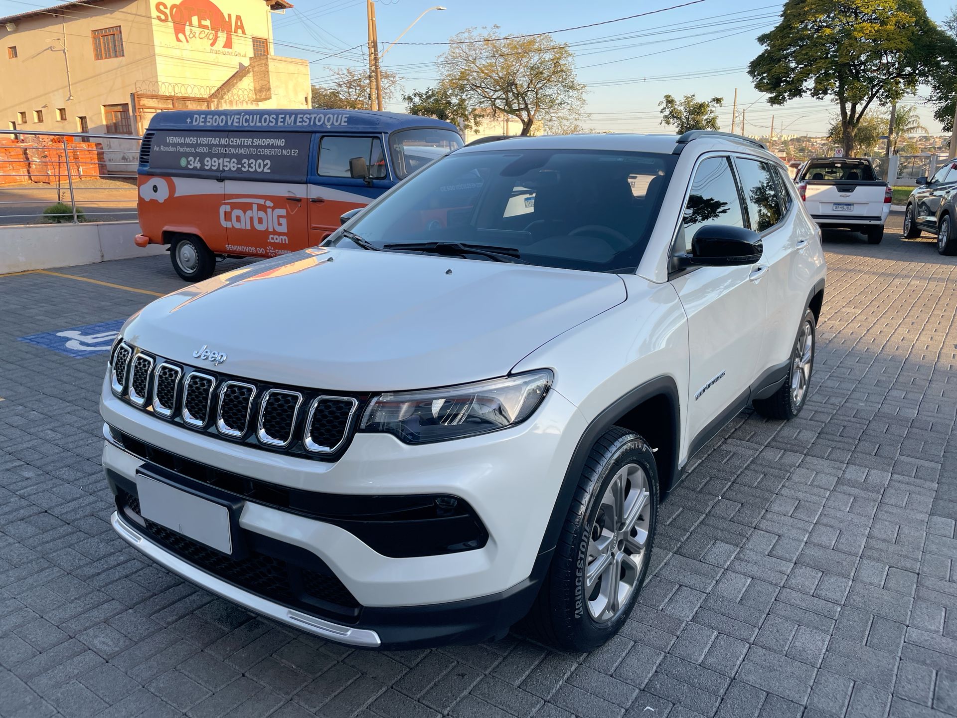 Jeep-COMPASS-COMPASS LONG. T270 1.3 TB 4x2 Flex Aut.