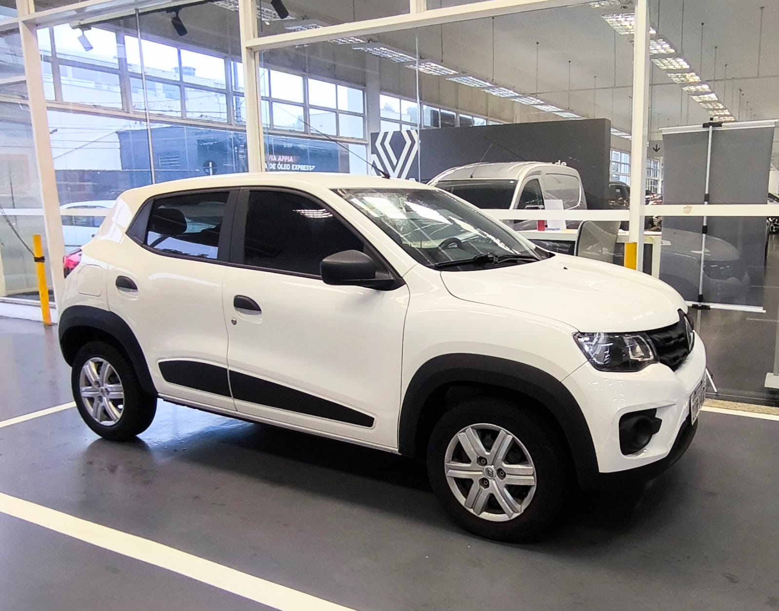 Renault-KWID-KWID Zen 1.0 Flex 12V 5p Mec.