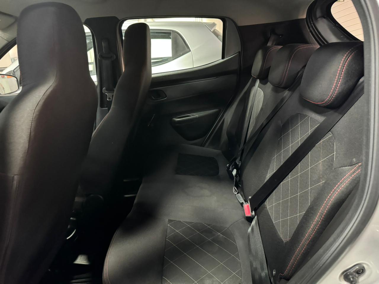 Renault-KWID-KWID Zen 1.0 Flex 12V 5p Mec.
