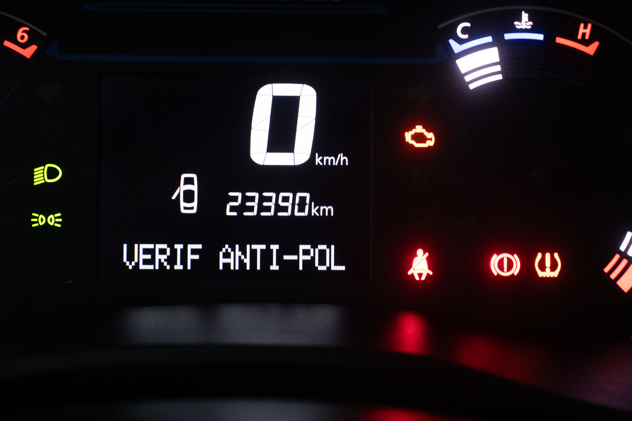 KWID Zen 1.0 Flex 12V 5p Mec.