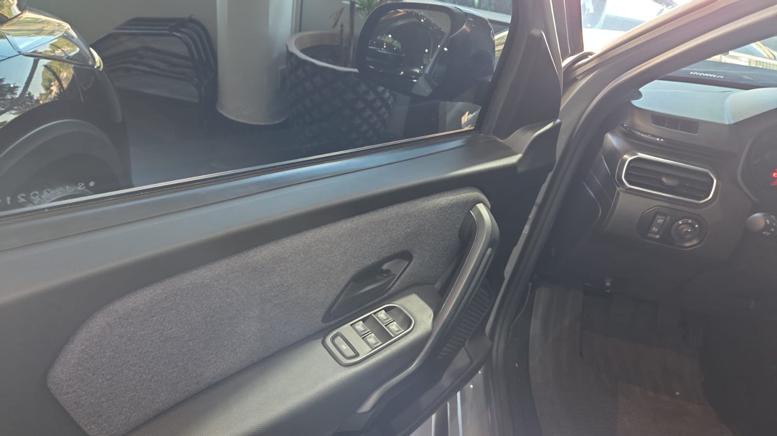 Renault-OROCH-OROCH Intense 1.6 Flex 16V Mec.