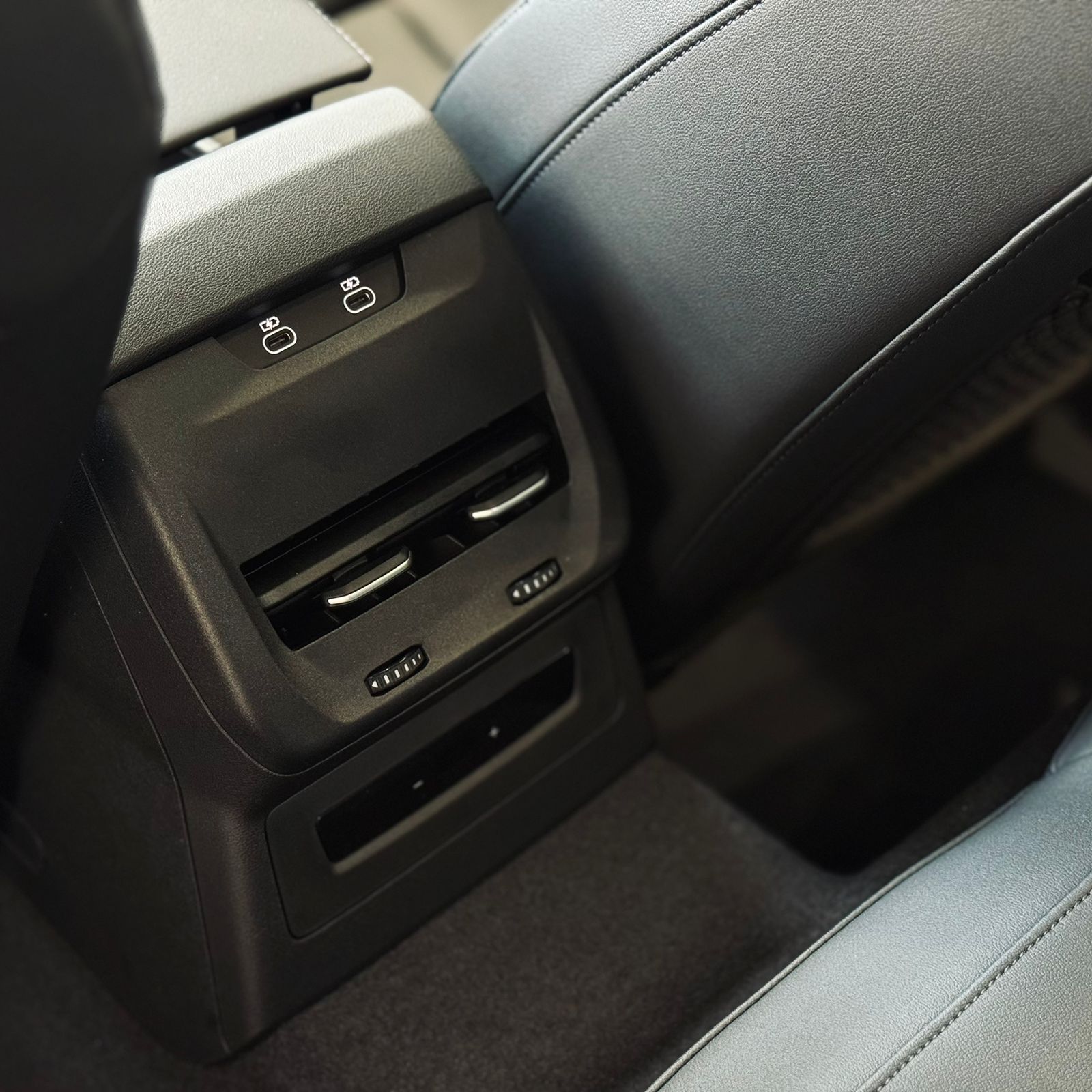 Audi-A5-A5 Sedan Performance S Edition 2.0 TFSI Quattro