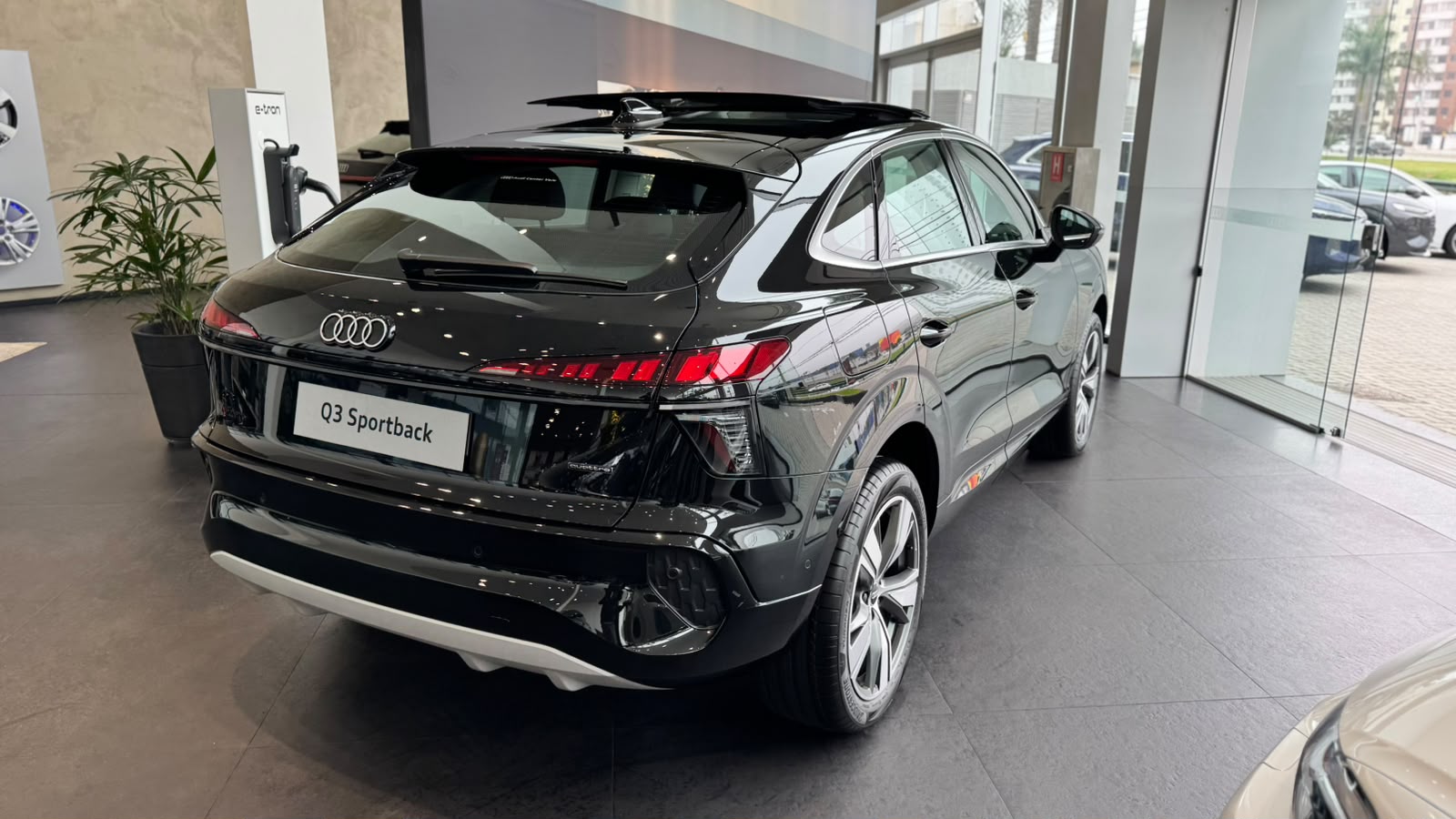 Audi-Q3-Q3 SPB Launch Edition 2.0 TFSI Quattro S tronic