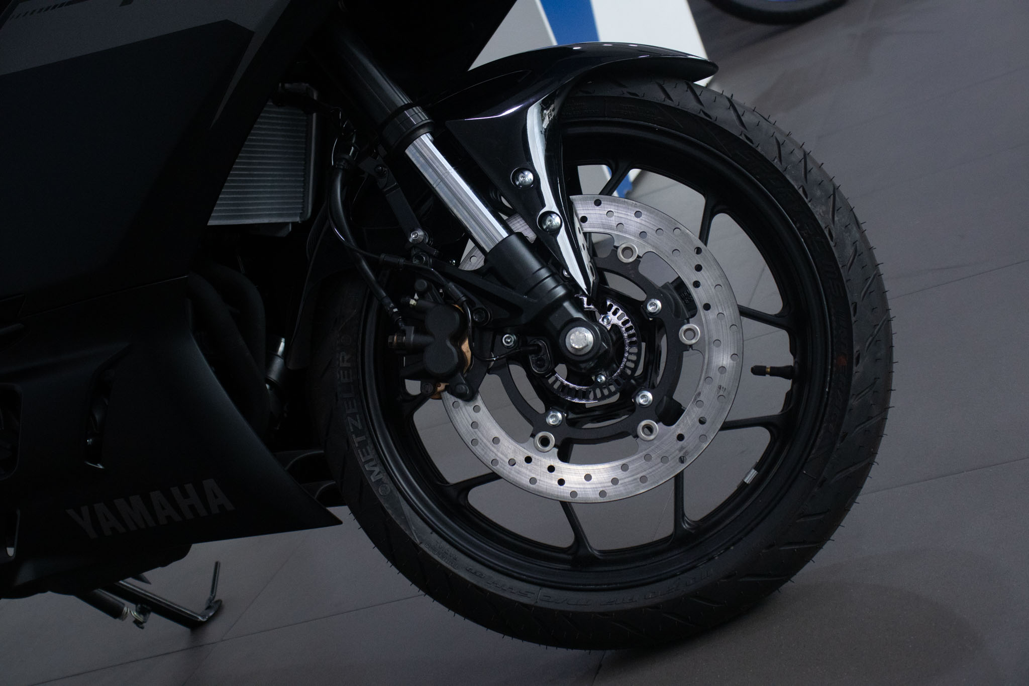 YAMAHA-YZF-YZF R-3 321/ABS