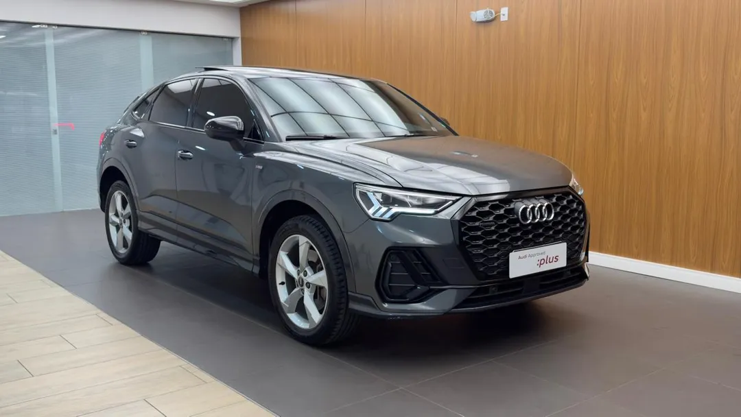 Q3 SPB Perf. Black 2.0 TFSI Tipt. Quat.