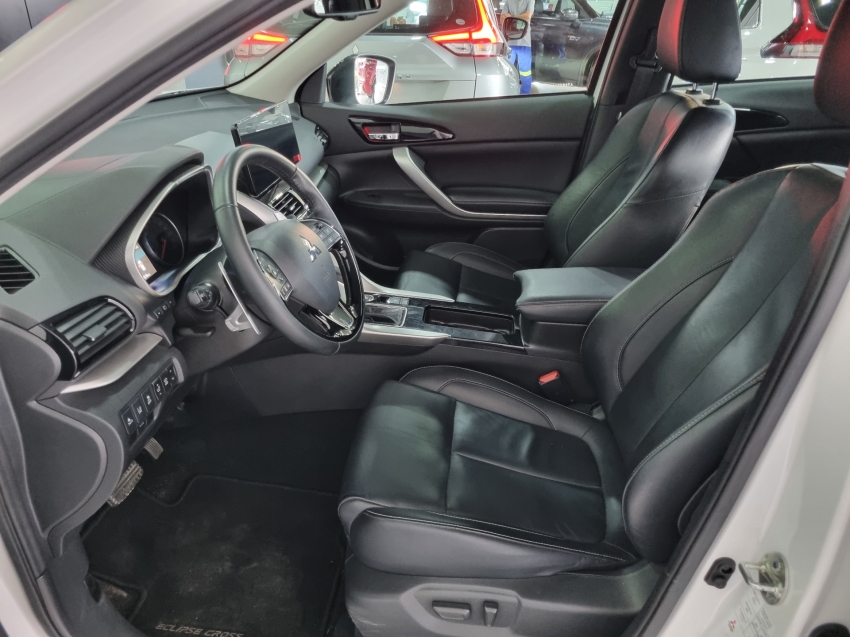 Mitsubishi-ECLIPSE CROSS-1.5 MIVEC TURBO GASOLINA HPE-S S-AWC CVT