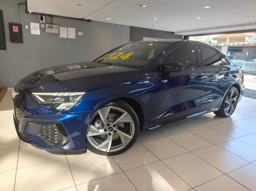 2.0 40 TFSI MHEV SEDAN PERFORMANCE BLACK S-TRONIC