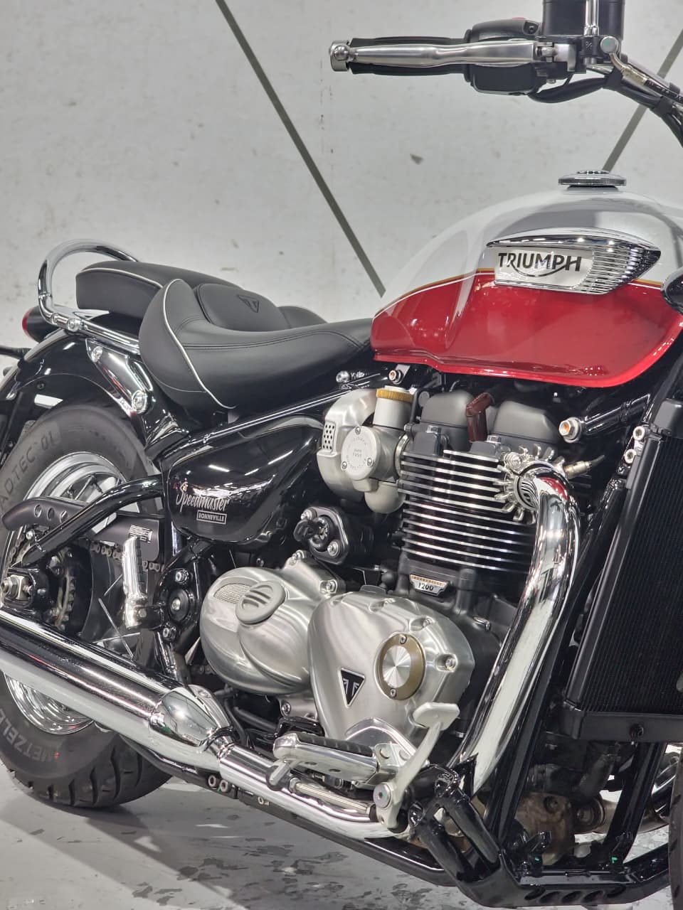 TRIUMPH-BONNEVILLE-BONNEVILLE SPEEDMASTER 1200cc
