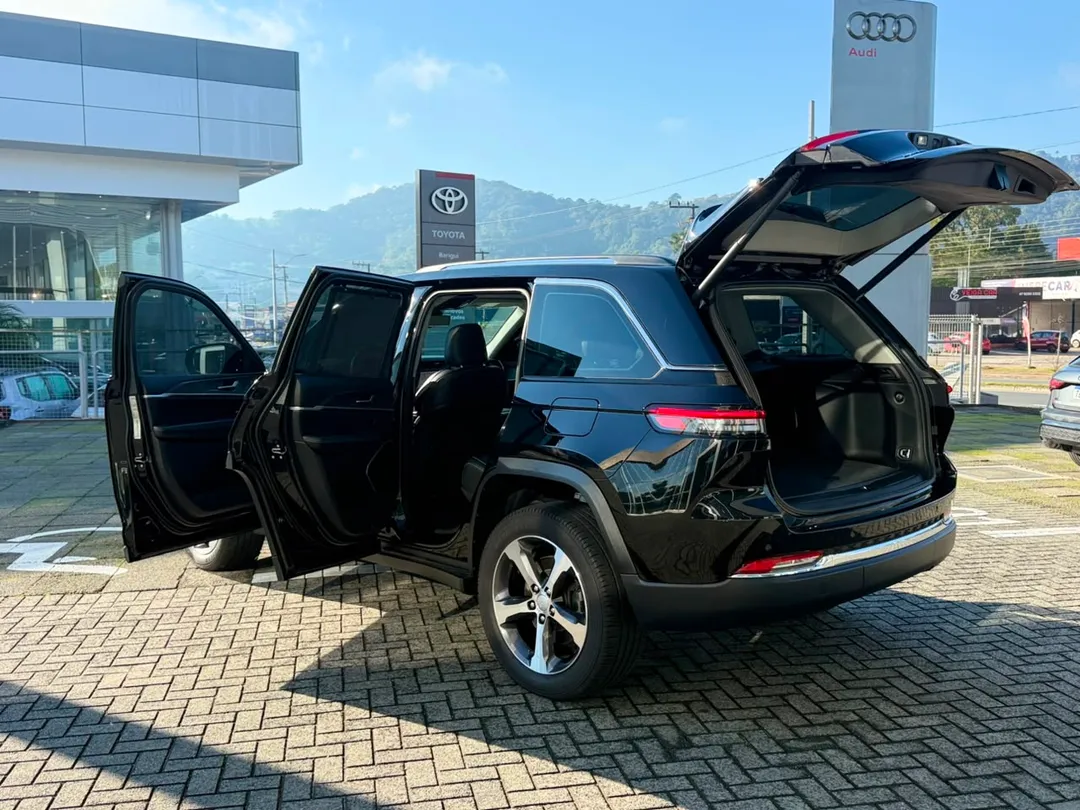 Jeep-GRAND-Grand Cherokee 4XE 2.0 T. Aut. (Híbrido)