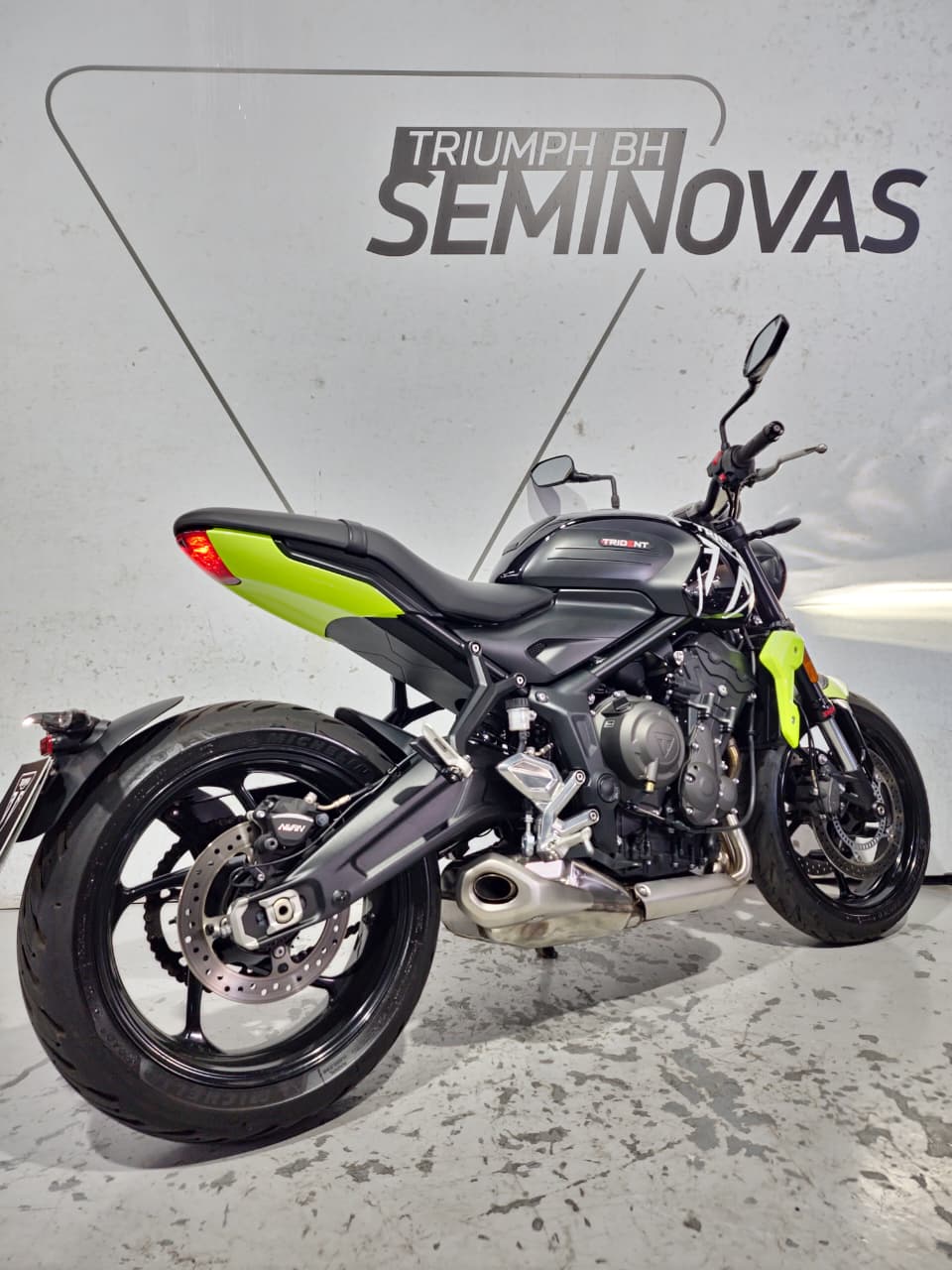 TRIUMPH-TRIDENT-TRIDENT 660