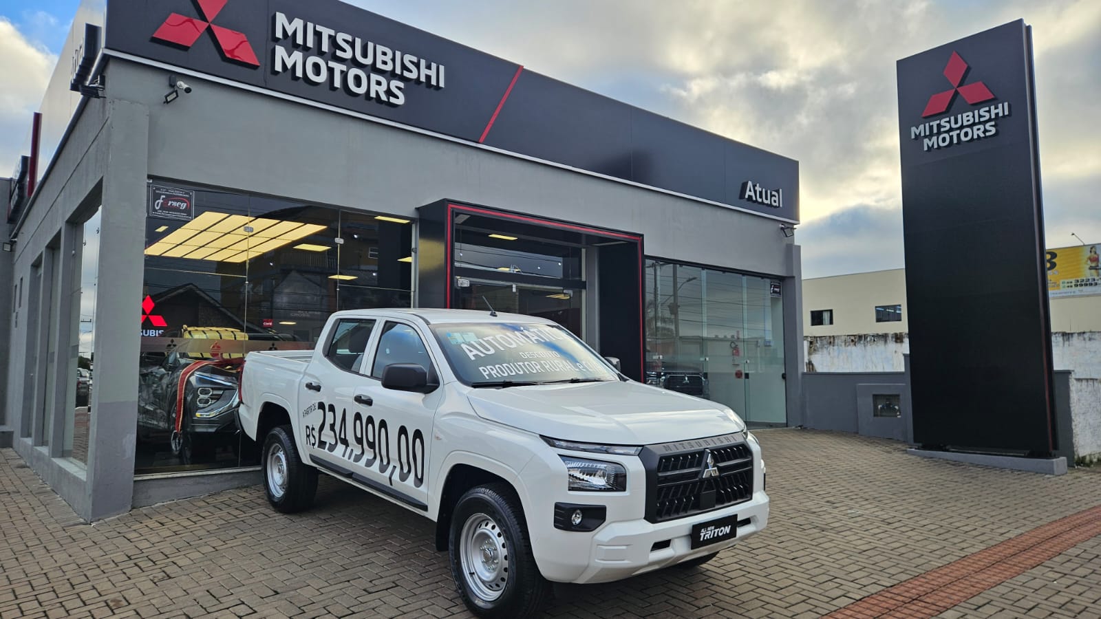 Atual Mitsubishi - Lages