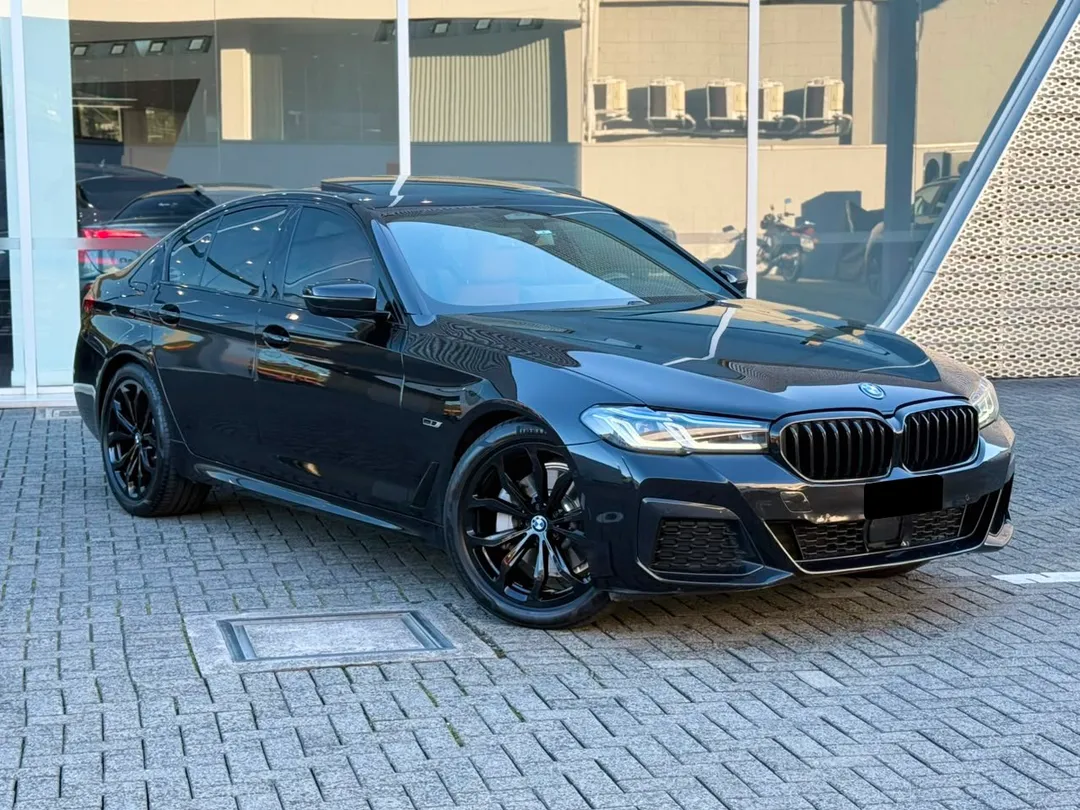 BMW-530e-530e M Sport 2.0 Turbo Aut. (Híbrido)