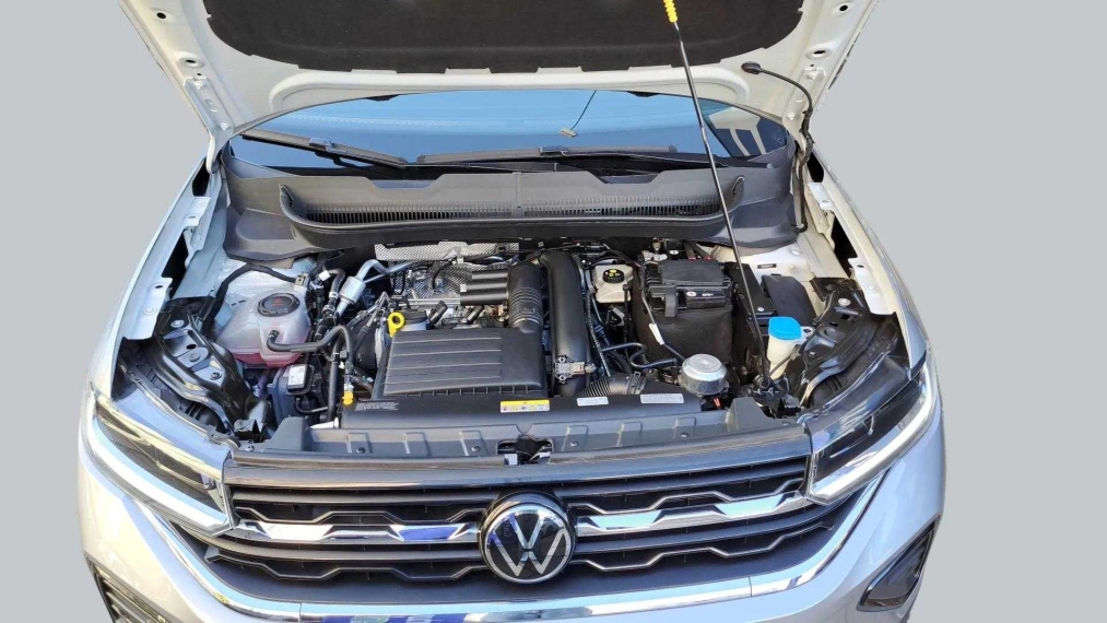 Volkswagen-T-CROSS-1.4 250 TSI TOTAL FLEX HIGHLINE AUTOMÁTICO