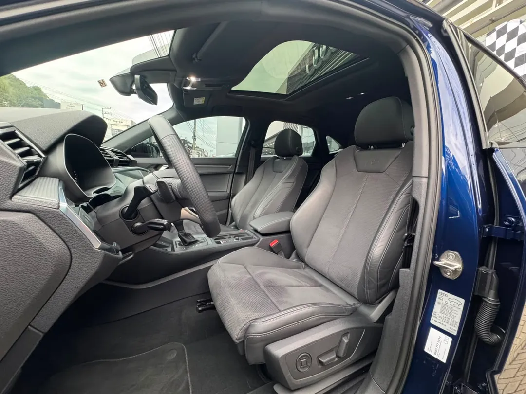 Audi-Q3-Q3 SPB Perf. Black 2.0 TFSI Tipt. Quat.